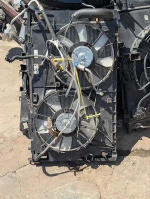Toyota Rav4 2011,2012,2013,2014,2015,2016,2017,2018 Radiator and Fan
