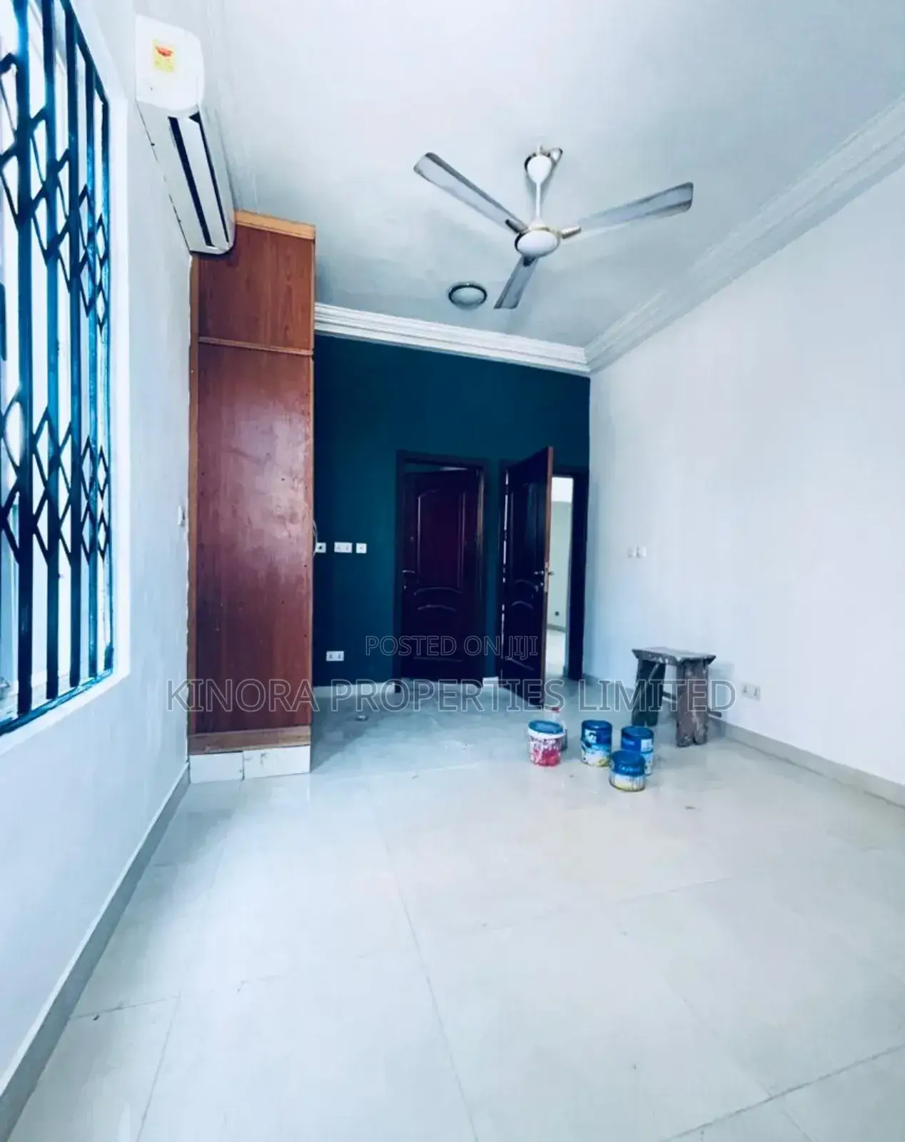 4bdrm Duplex in Lakeside, Tema Metropolitan for rent
