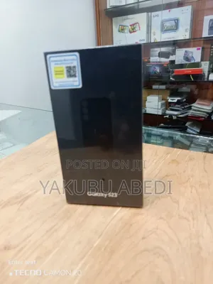 New Samsung Galaxy S23 256 GB Purple
