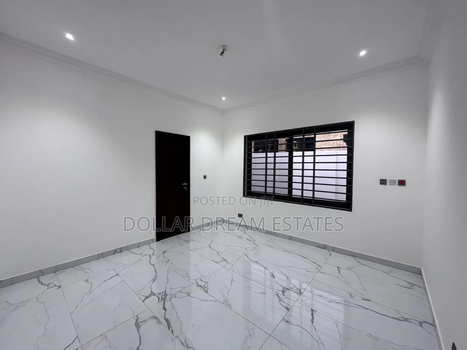 3bdrm House in Ashomang Estate for sale
