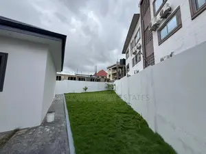 3bdrm House in Ashomang Estate for sale