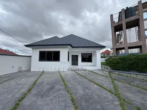 3bdrm House in Ashomang Estate for sale