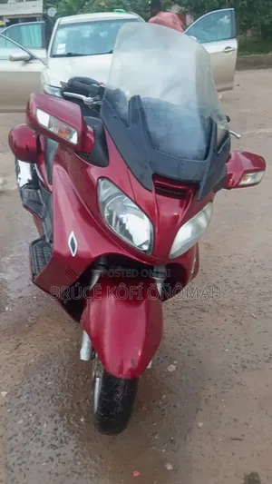 Suzuki Burgman 2010 Red