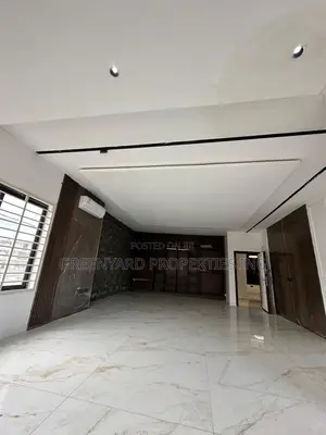 4bdrm House in Adenta for sale