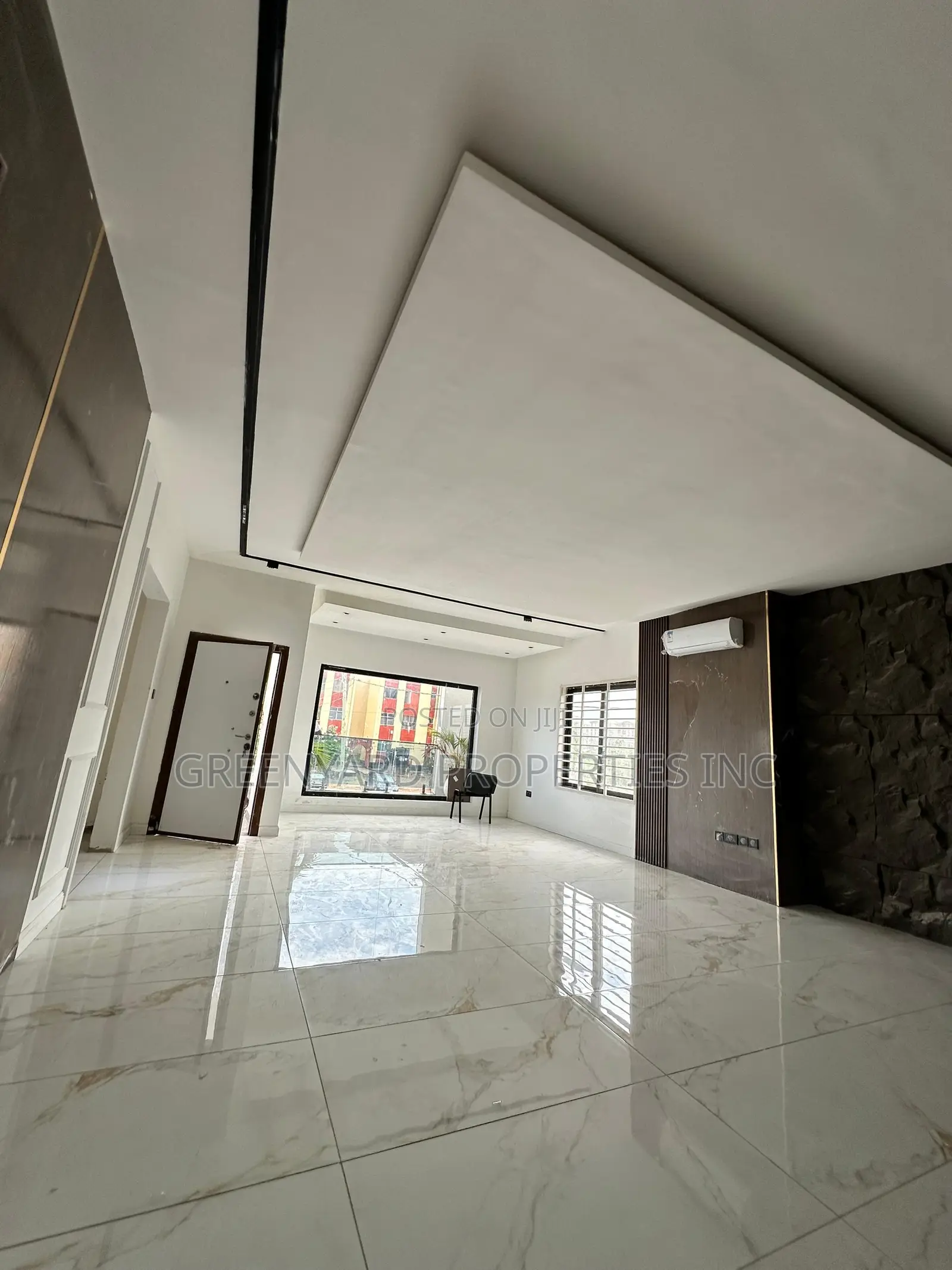 4bdrm House in Adenta for sale