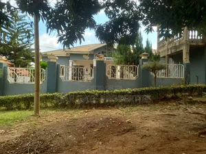 Guest House for Sale at Kodie ( Operational)