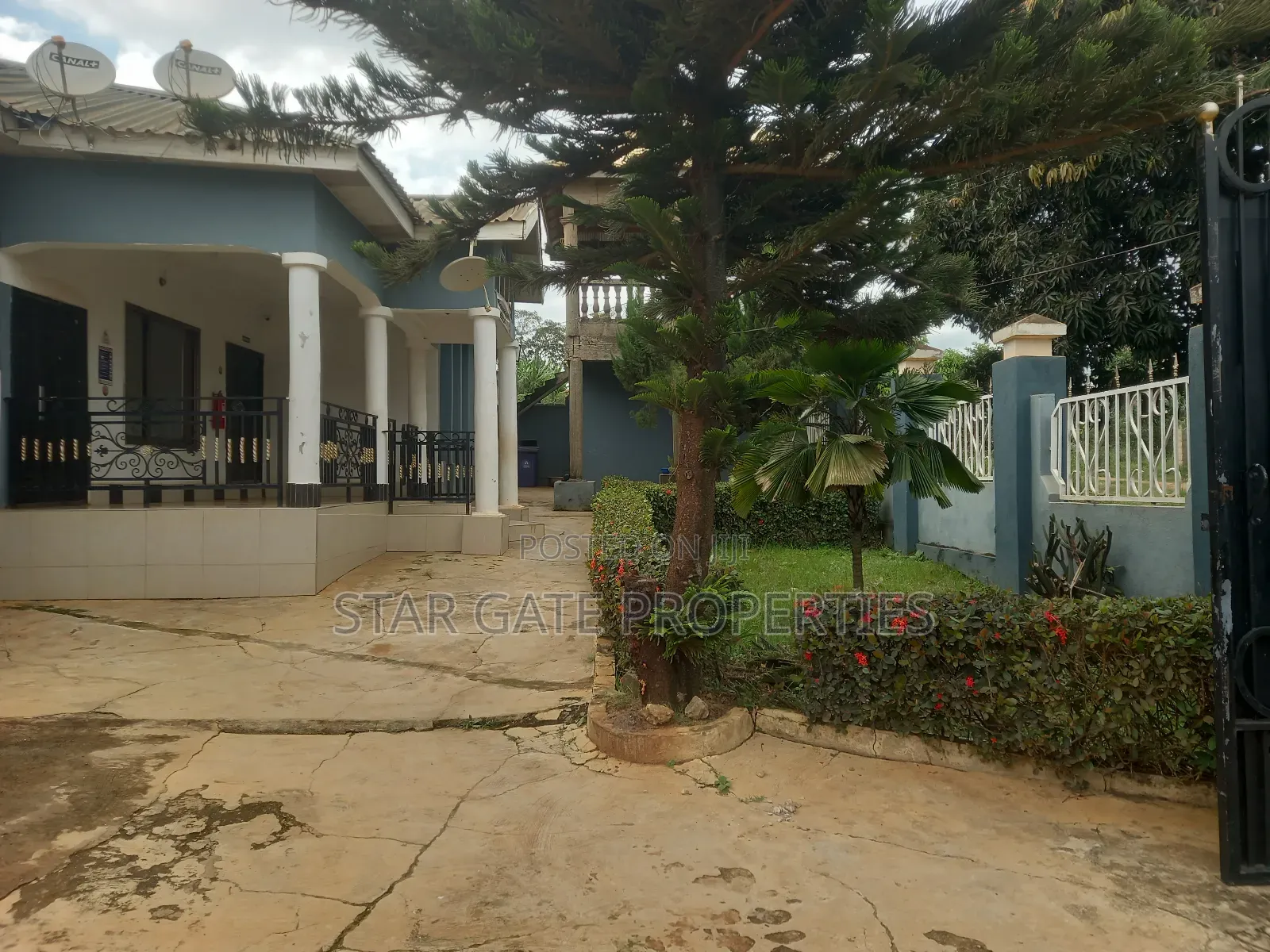 Guest House for Sale at Kodie ( Operational)