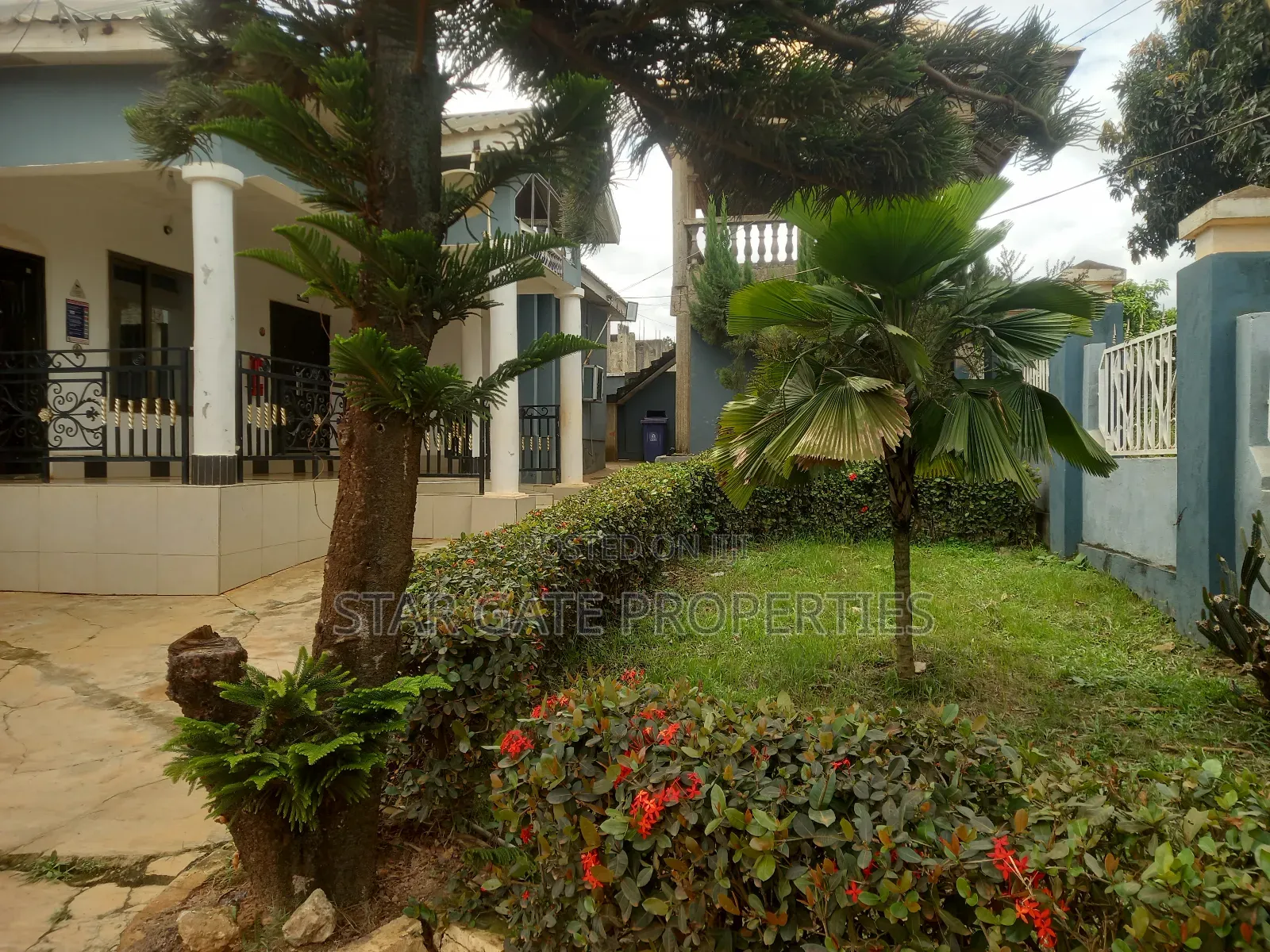 Guest House for Sale at Kodie ( Operational)