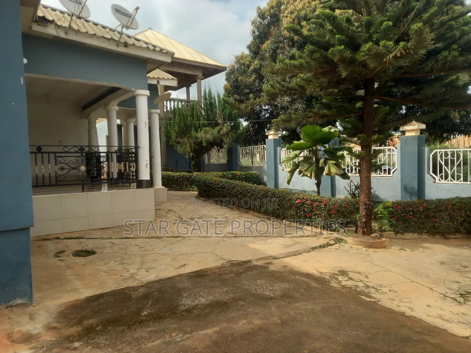 Guest House for Sale at Kodie ( Operational)