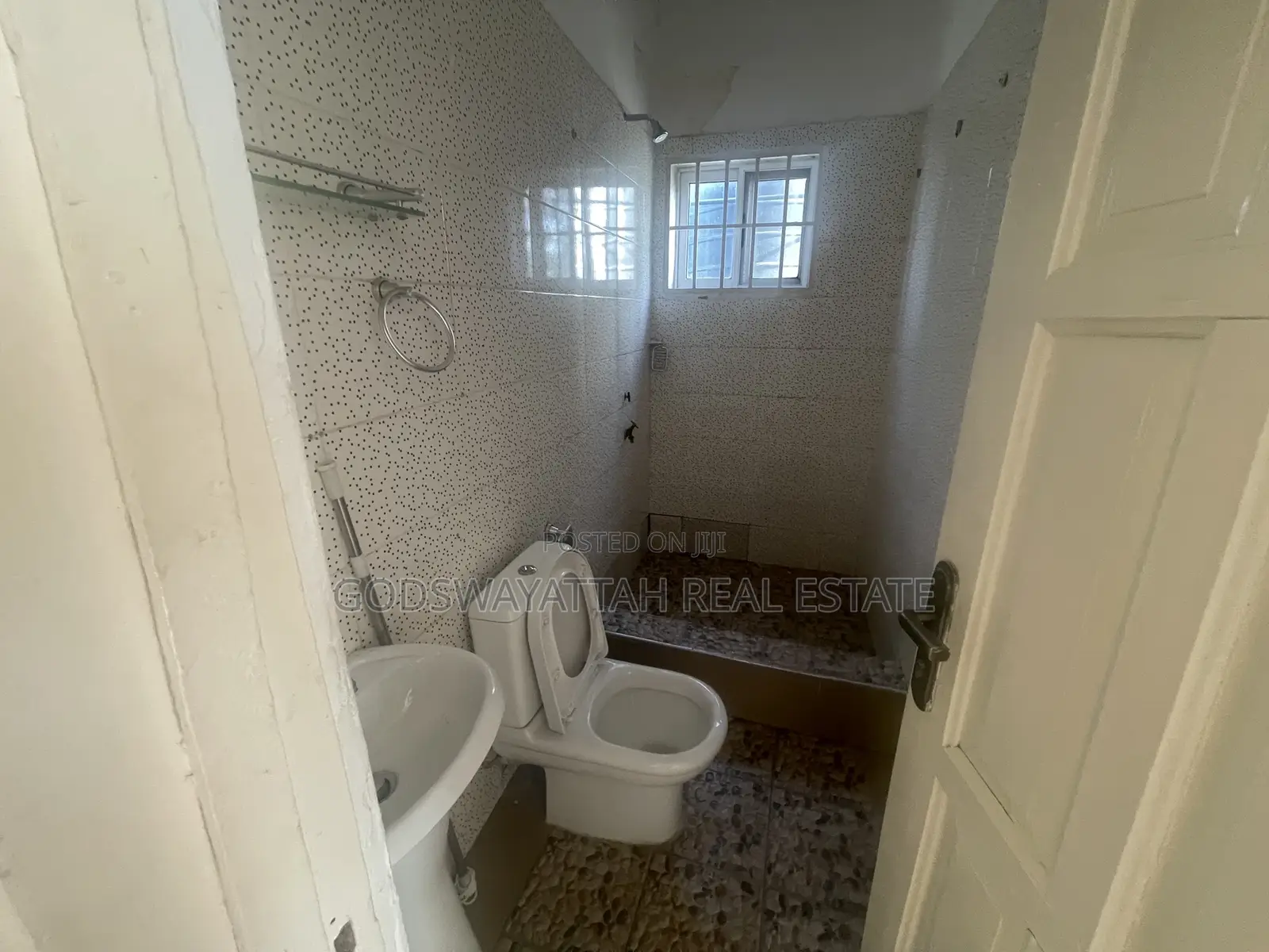 1bdrm Apartment in East Legon, Adjiriganor for rent