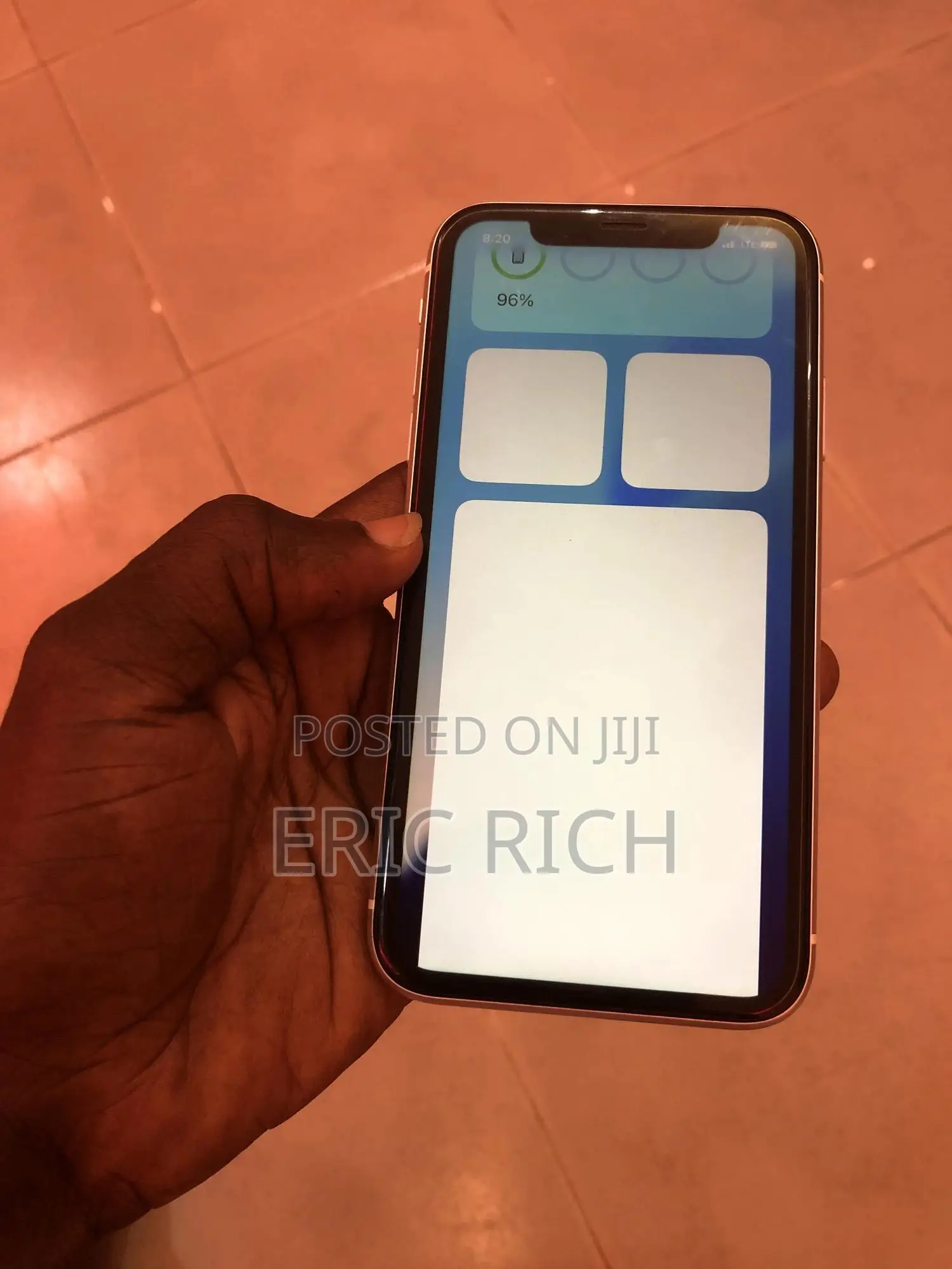 Apple XR 128 GB White
