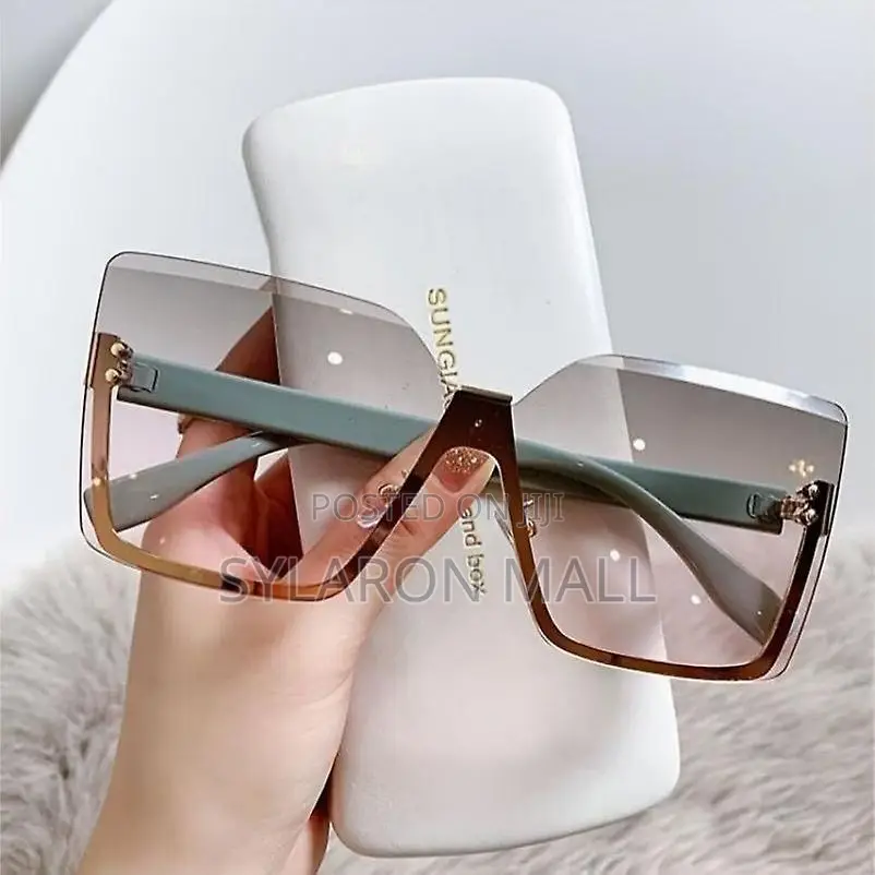 Luxury Gradient Rimless Sunglasses