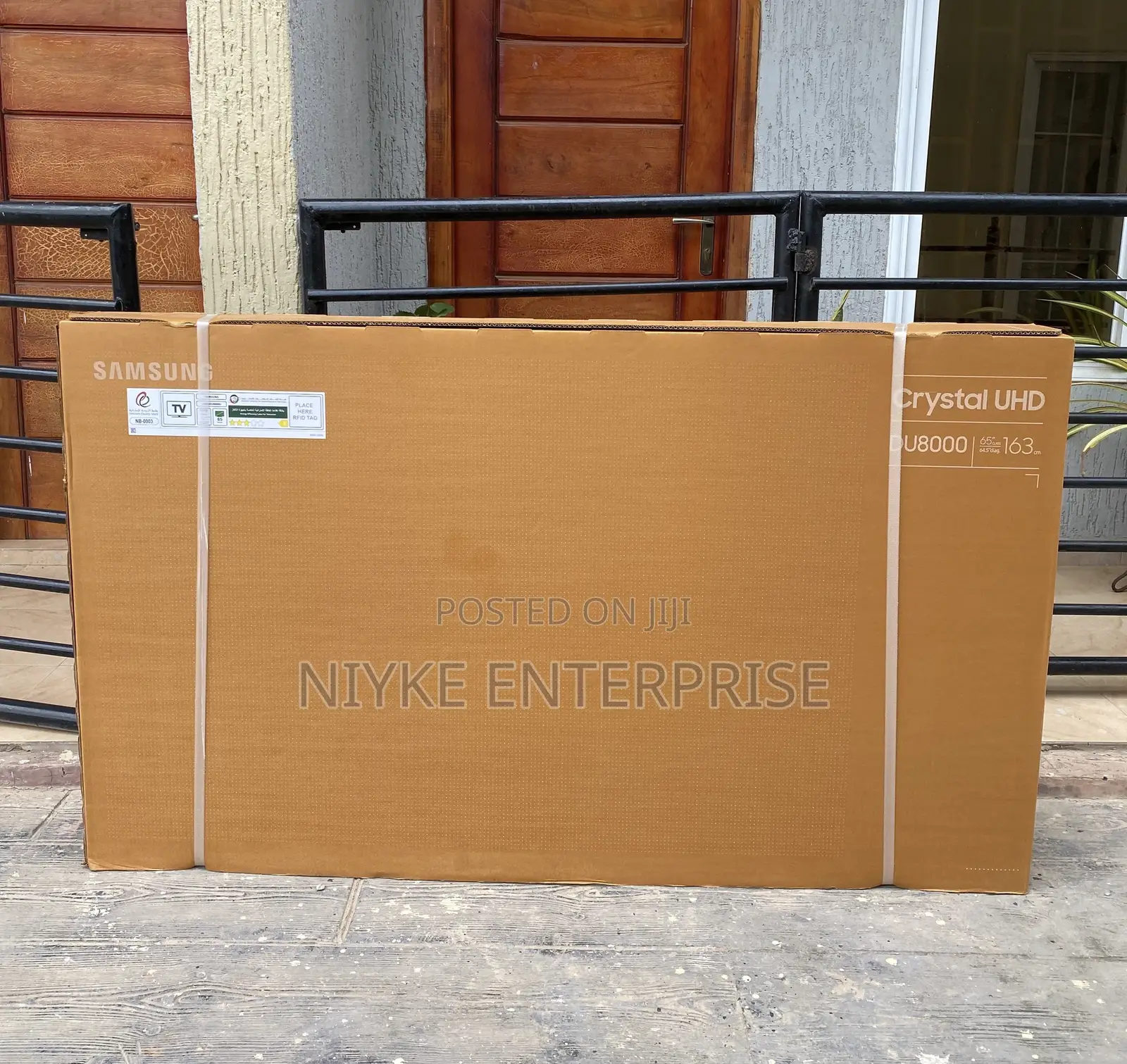 Samsung 65′′ Du8000 Crystal Uhd 4k Smart Tv