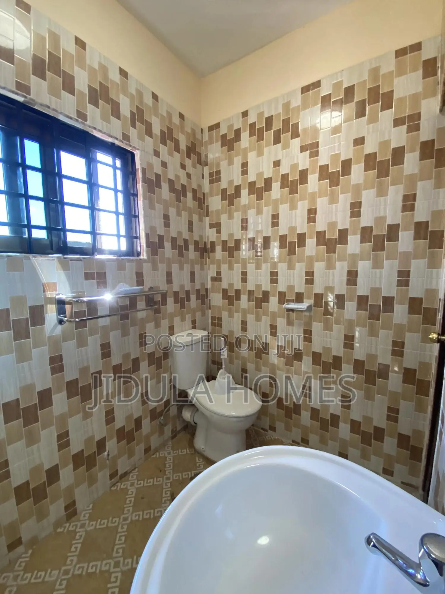 2bdrm Apartment in Lakeside Estate for rent