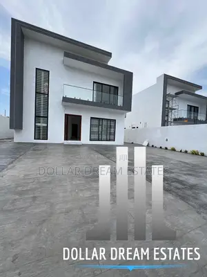 5bdrm House in Sakumono for sale