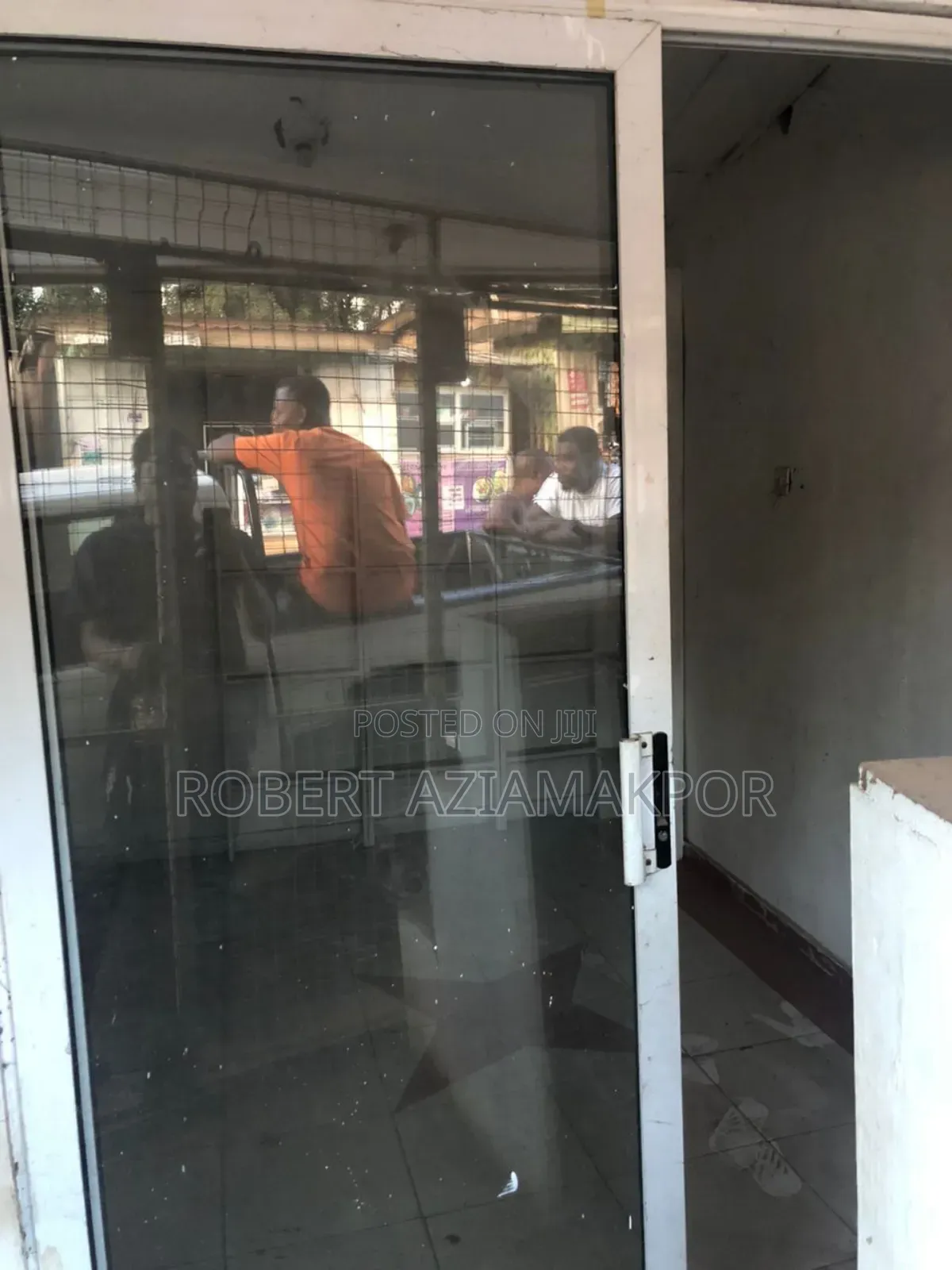 1bdrm Apartment in Ultimate Estate, School Area for rent
