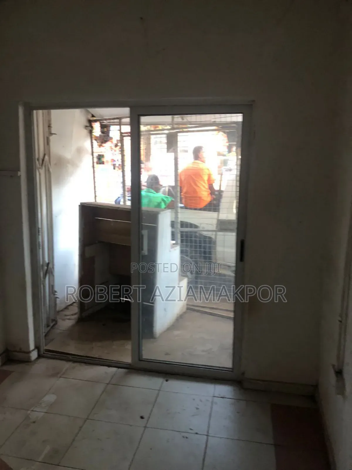 1bdrm Apartment in Ultimate Estate, School Area for rent