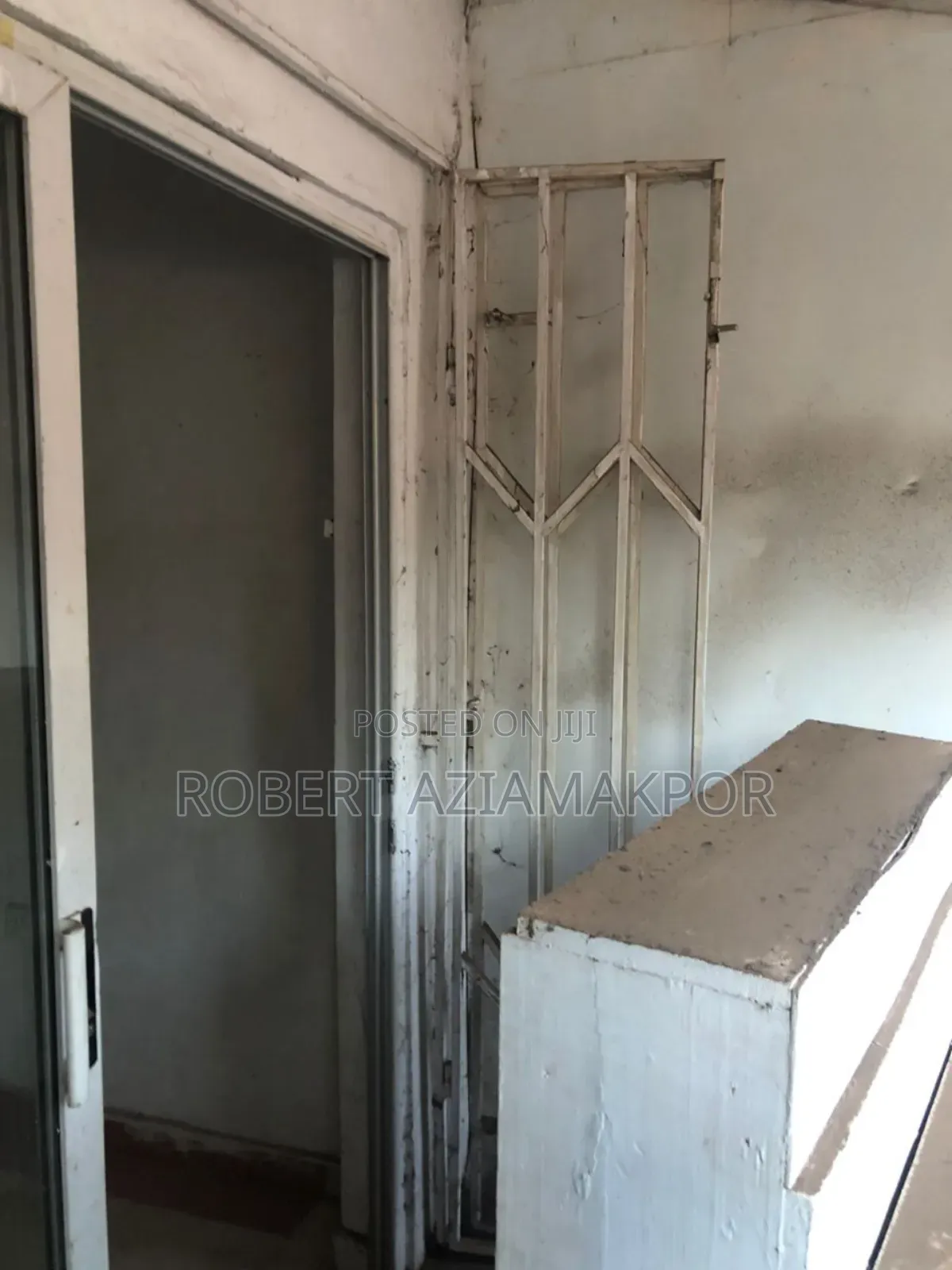 1bdrm Apartment in Ultimate Estate, School Area for rent