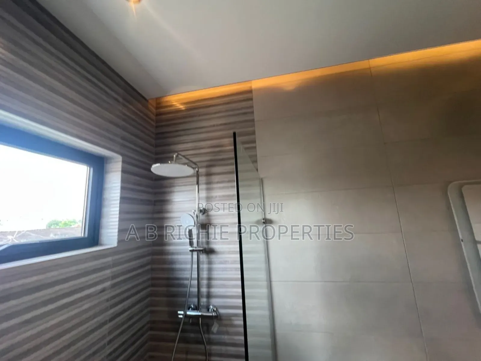 4bdrm House in Ab Richie Properties, Dzorwulu for sale