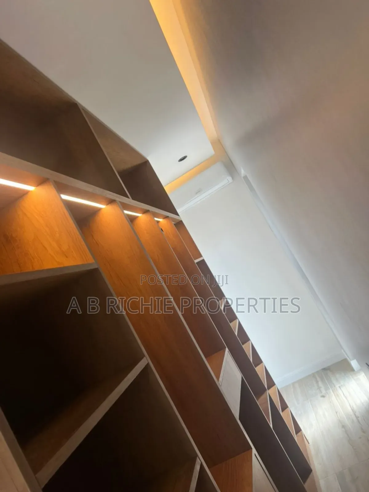 4bdrm House in Ab Richie Properties, Dzorwulu for sale