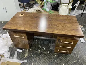 Quality Office Table/Desk