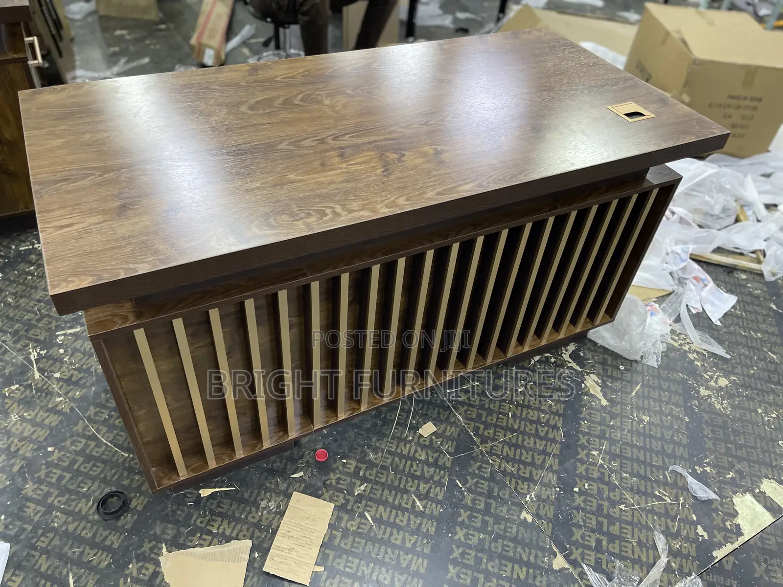 Quality Office Table/Desk