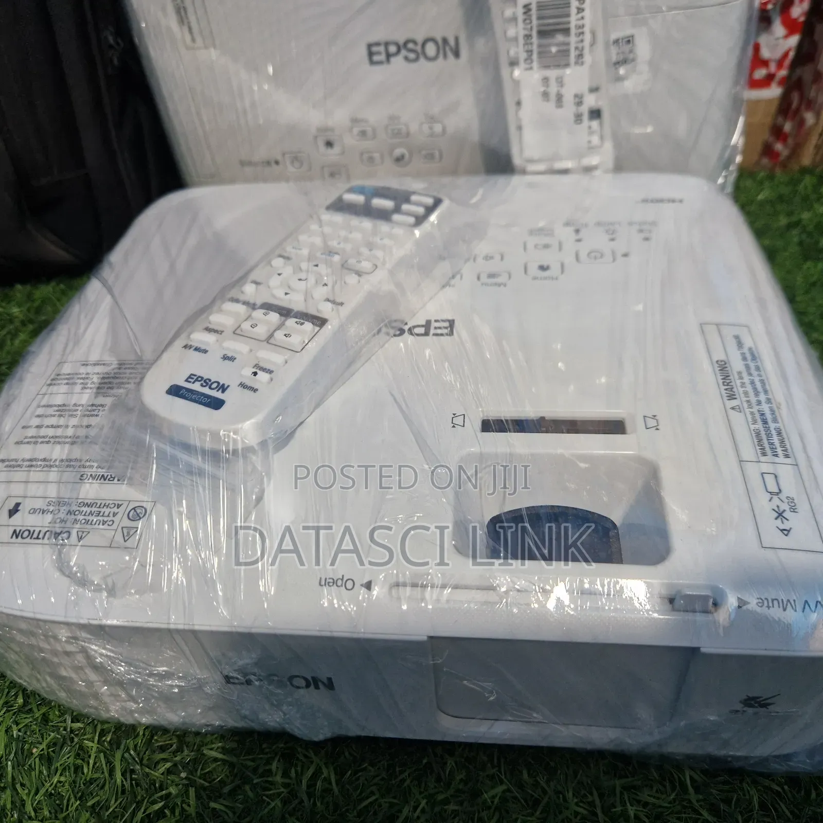 Dynamic View Epson E-20 Projector