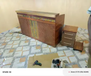 Front Desk (Receptionist Desk)