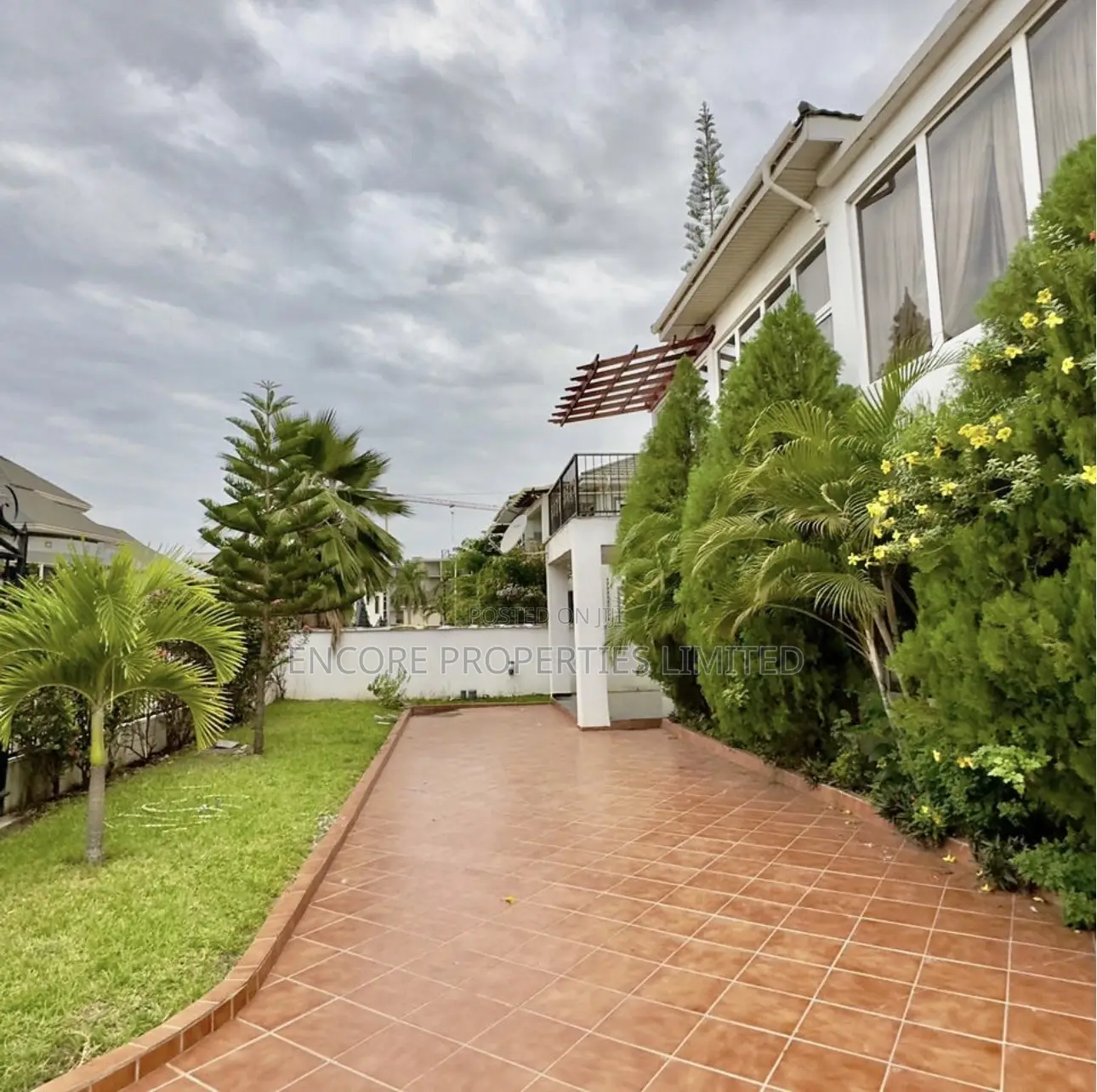Furnished 6bdrm Mansion in Encore Properties, US Embassy Area for sale