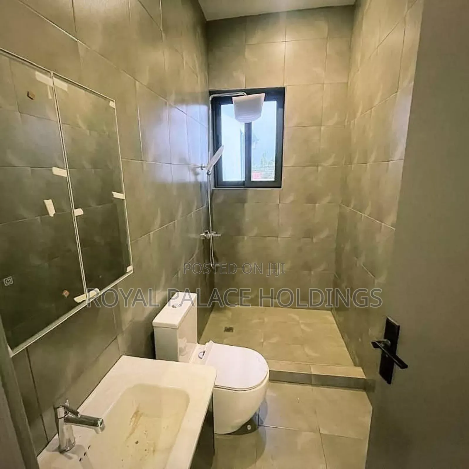 3bdrm Duplex in Haatso for sale