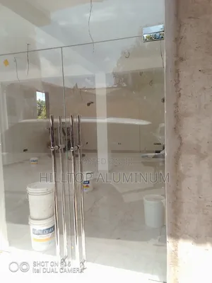 Tempered Glazz Installation for Doorr
