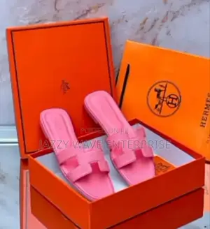 Hermes Slipper
