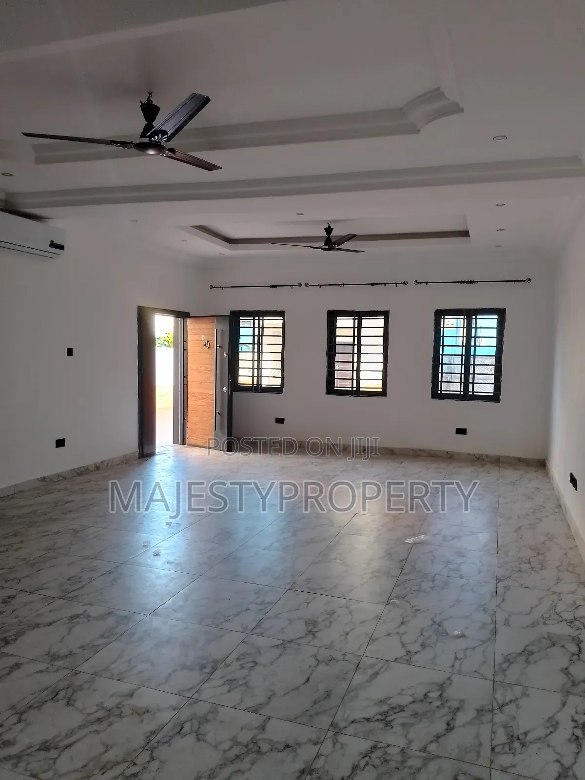 2bdrm Apartment in Tseaddo, Accra Metropolitan for rent