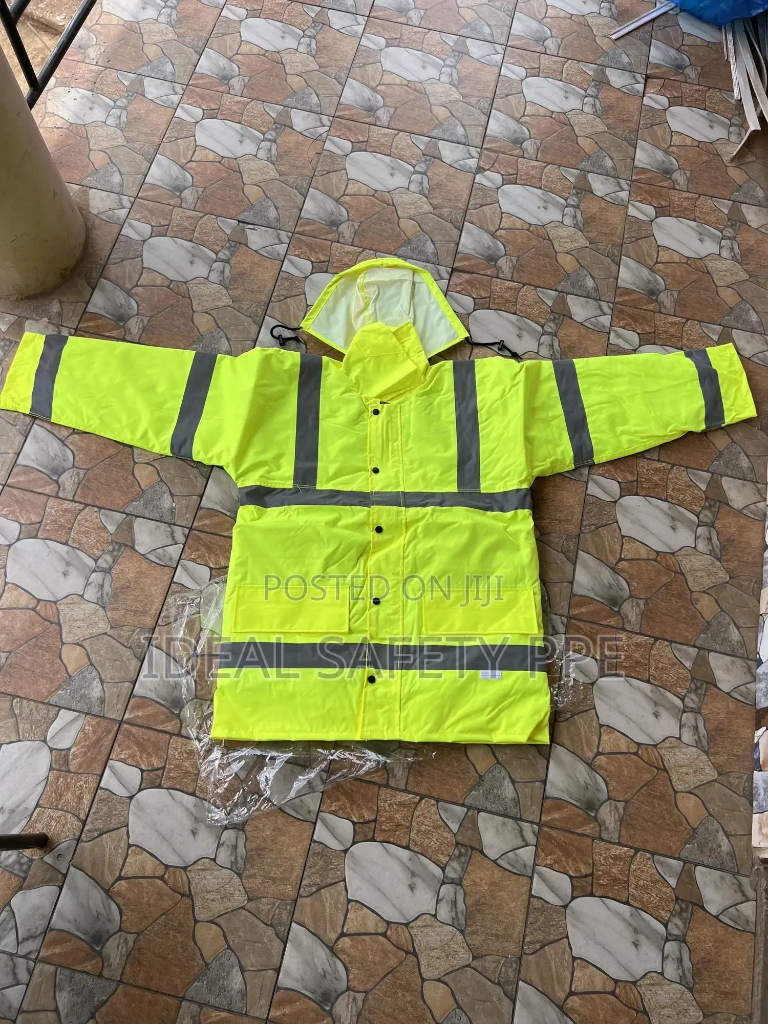 Reflective Jacket [High-visibility Safety Jacket]