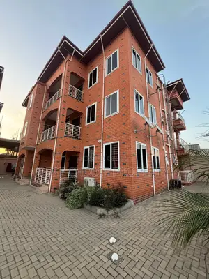 2bdrm Apartment in Lakeside for rent