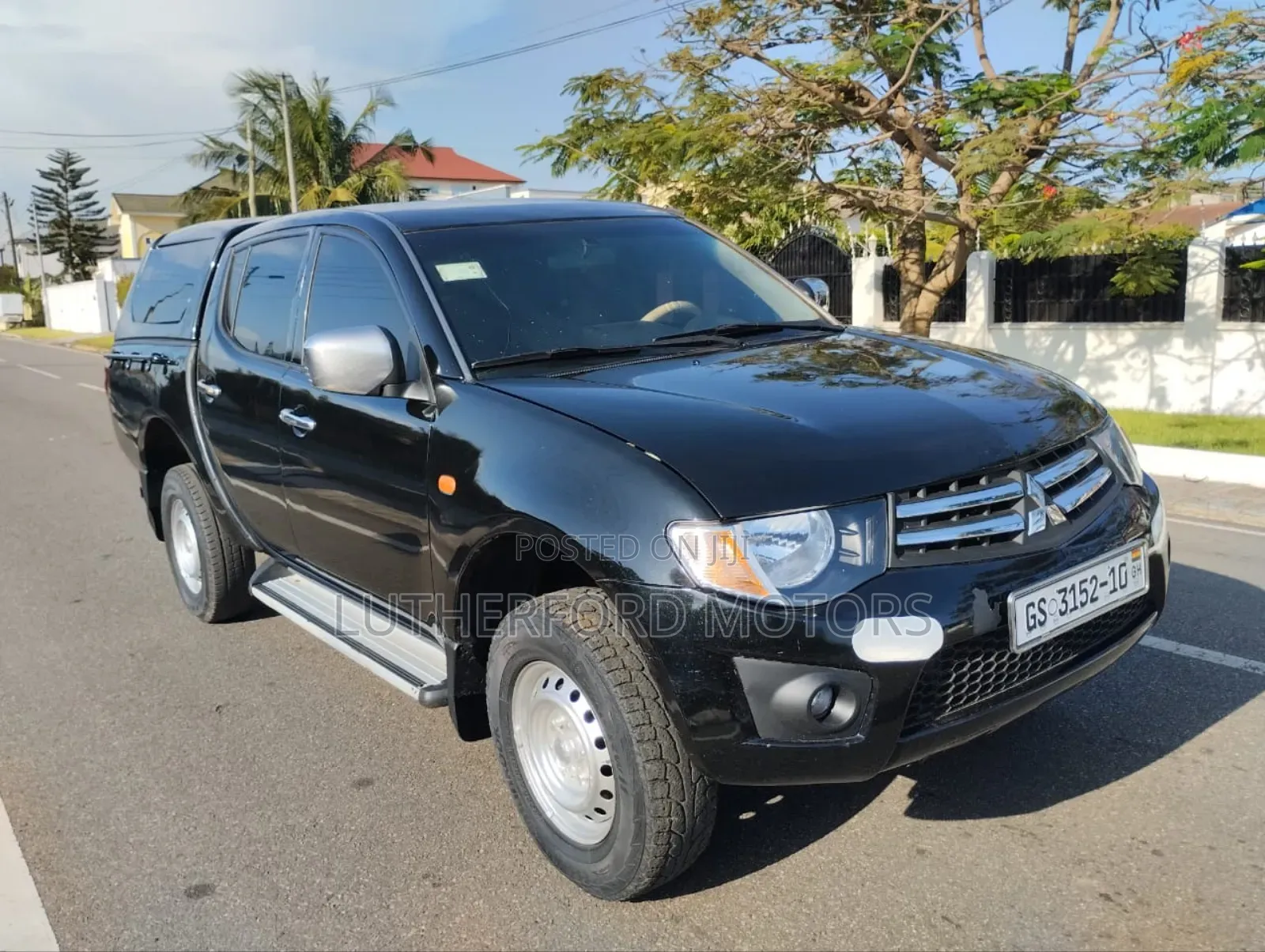Mitsubishi L200 2010 Black