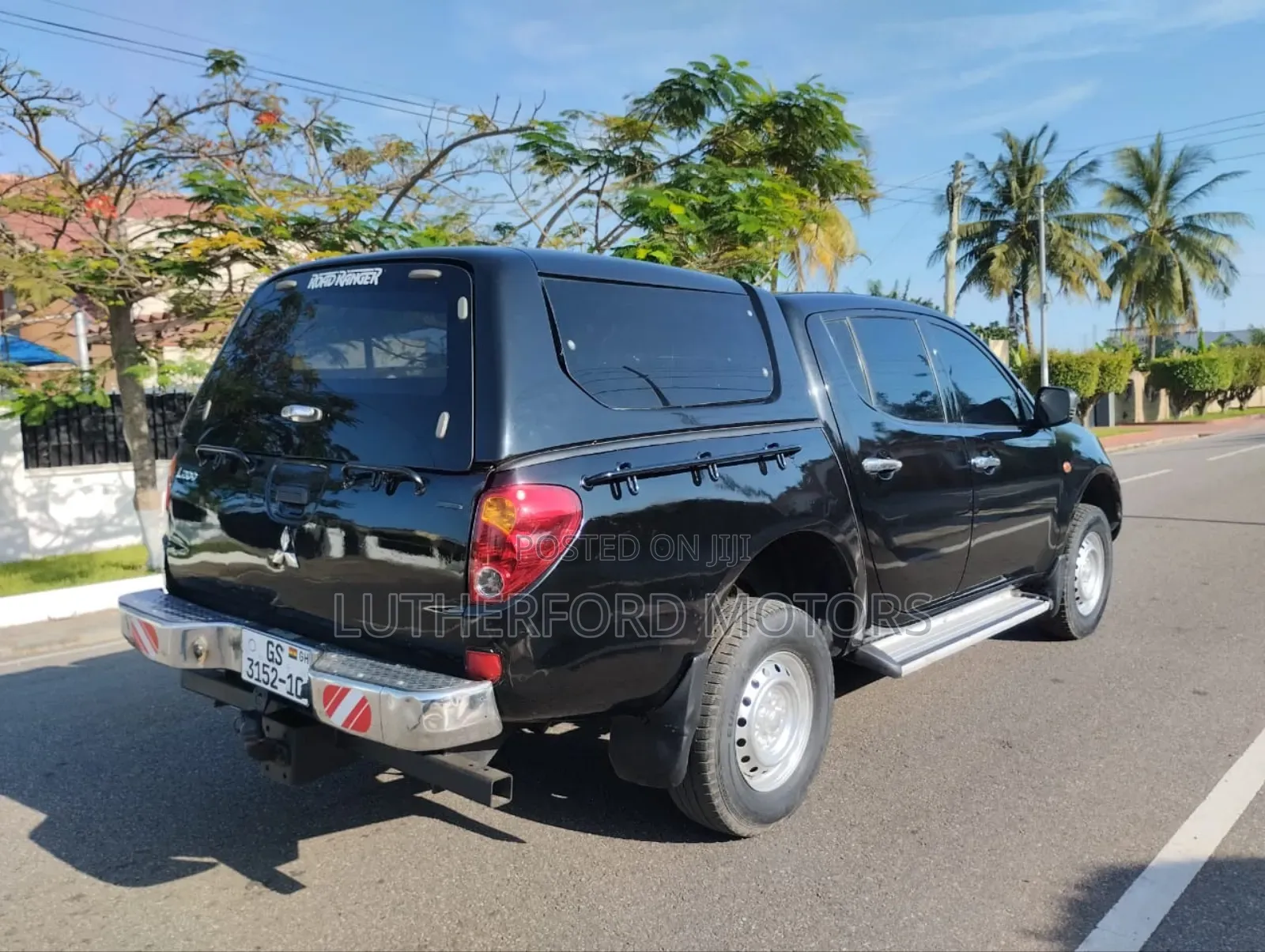 Mitsubishi L200 2010 Black