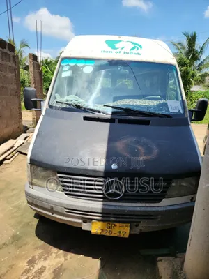 Mercedes-Benz Sprinter 2002 White