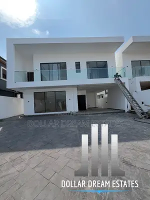 4bdrm Duplex in Ashaley Botwe for sale