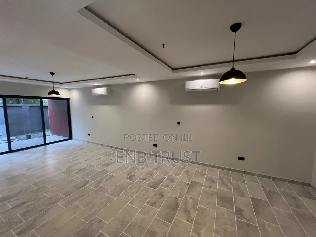 4bdrm Townhouse / Terrace in Tema Community 6, Sakumono for rent