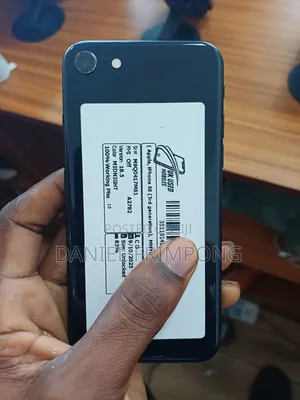 Apple iPhone SE (2022) 64 GB Gray