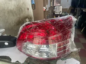 Yaris 2008 2009 2010 2011 Tail Light/ Rear Light(Pair)