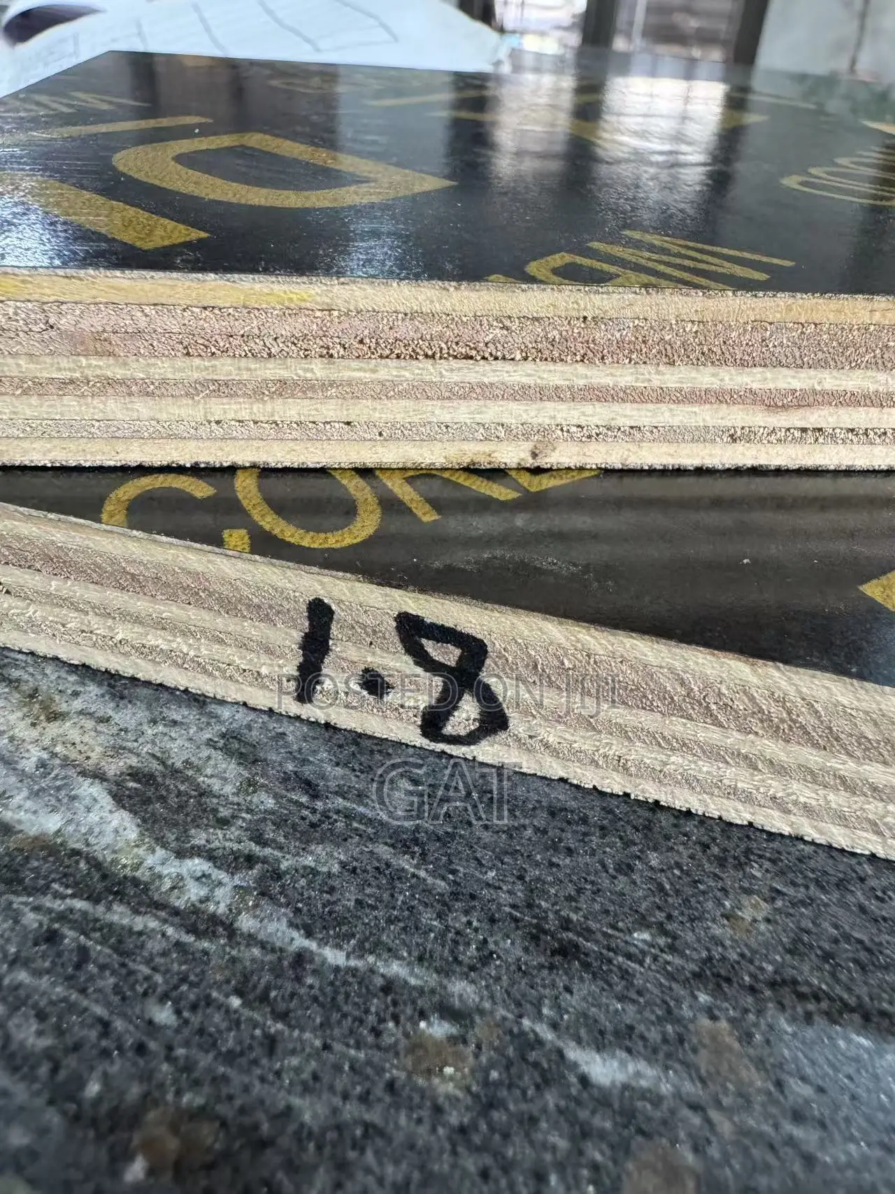 Wholesale Marine Plywood / Decking Board 18mm / Formwork / Plywood