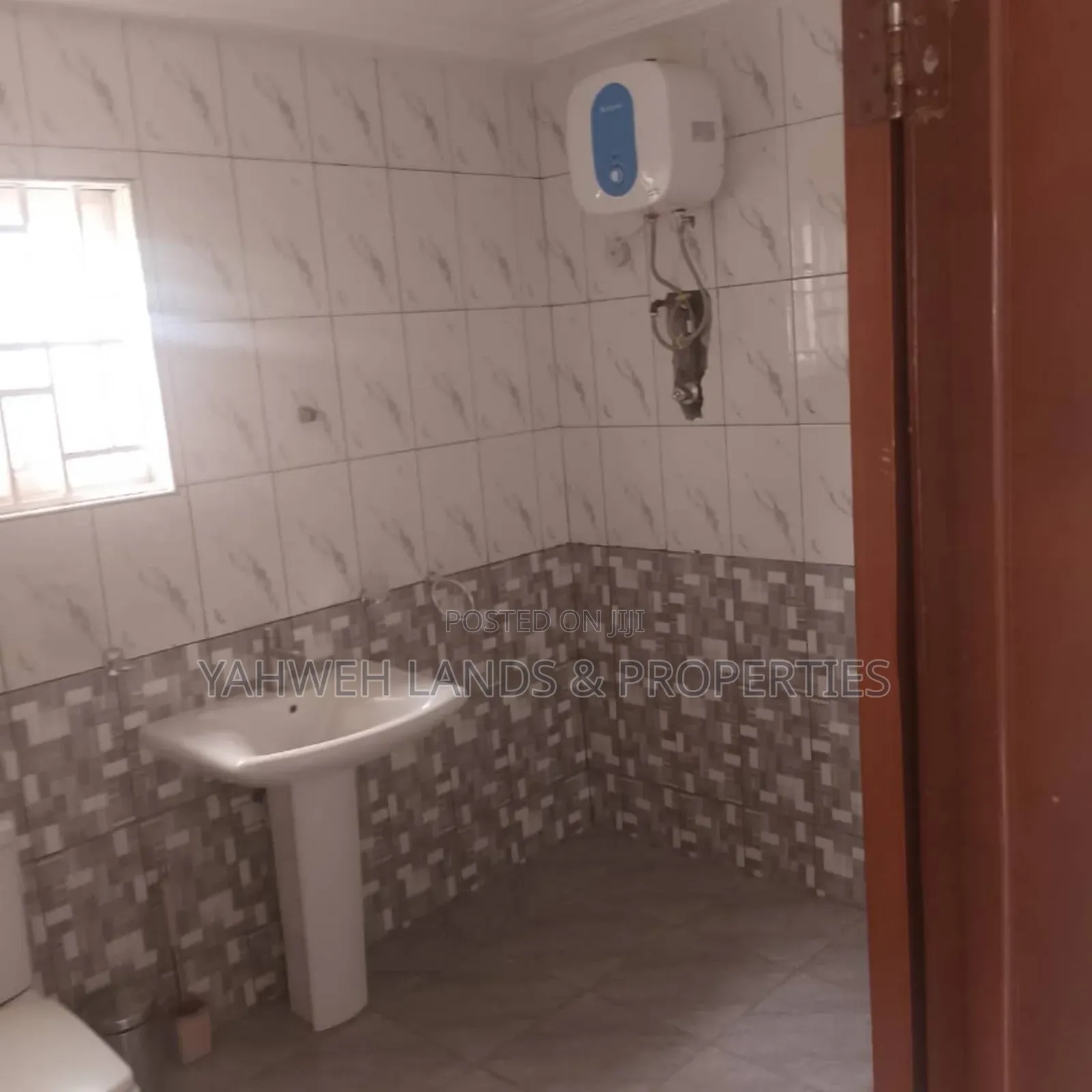 3bdrm House in Spintex for rent