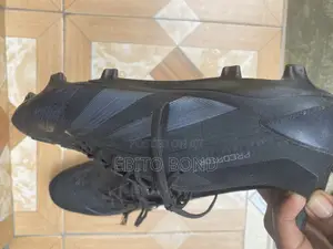Adidas Predator Football Boots