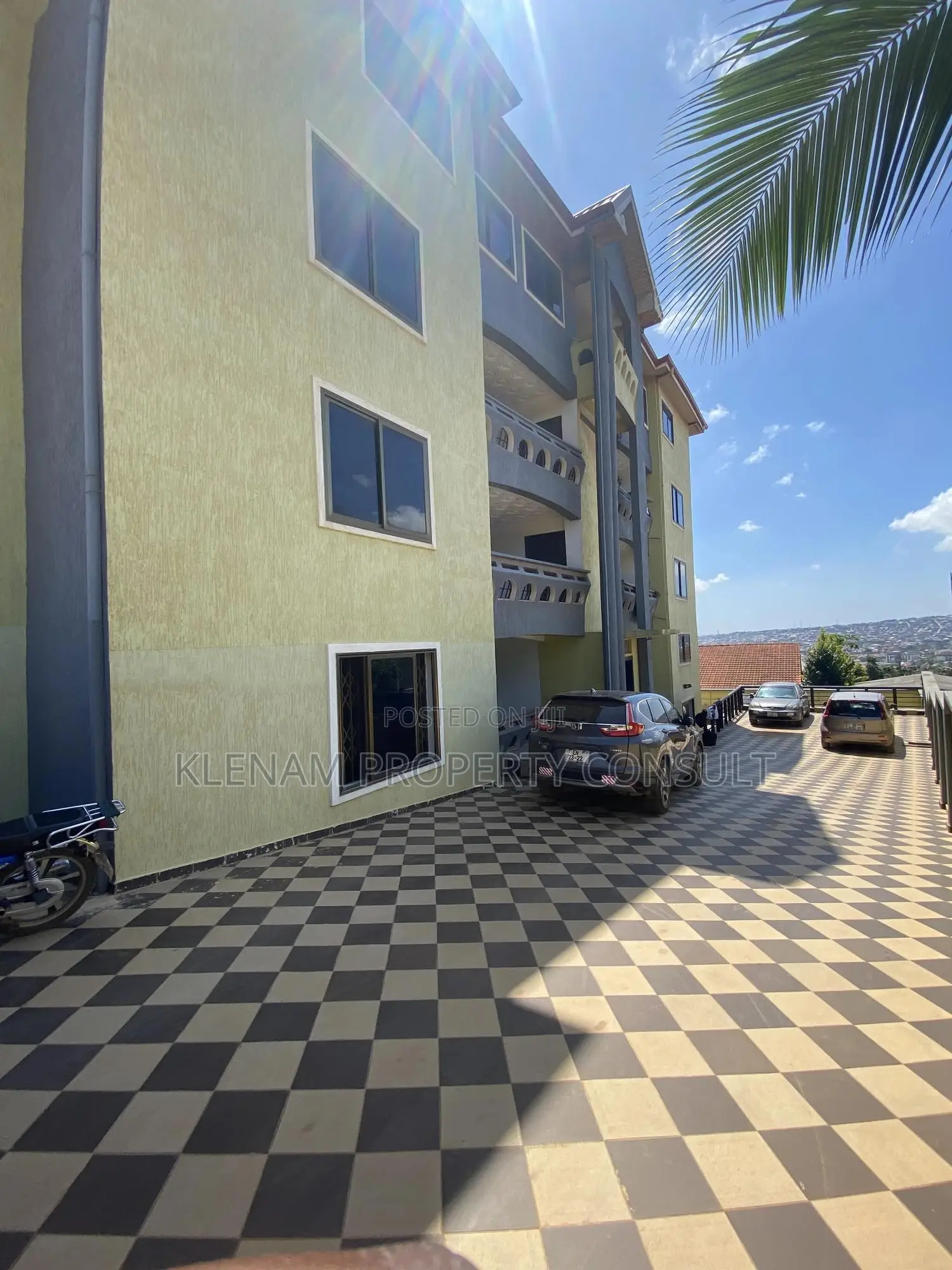 3bdrm Apartment in Zero for rent