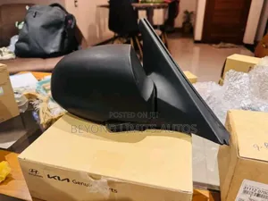 Hyundai Accent 2012,2013,2014,2015,2017 Side Mirror/ Driving Mirror