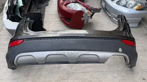 Hyundai Santa Fe Back Bumper 2010,2011,2012,2013,2014,2015,2016,2017