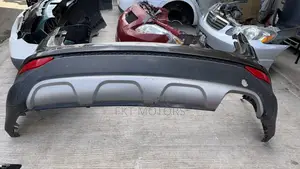 Hyundai Santa Fe Back Bumper 2010,2011,2012,2013,2014,2015,2016,2017