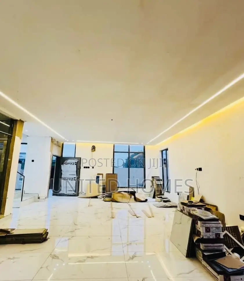 4bdrm House in East Legon for sale